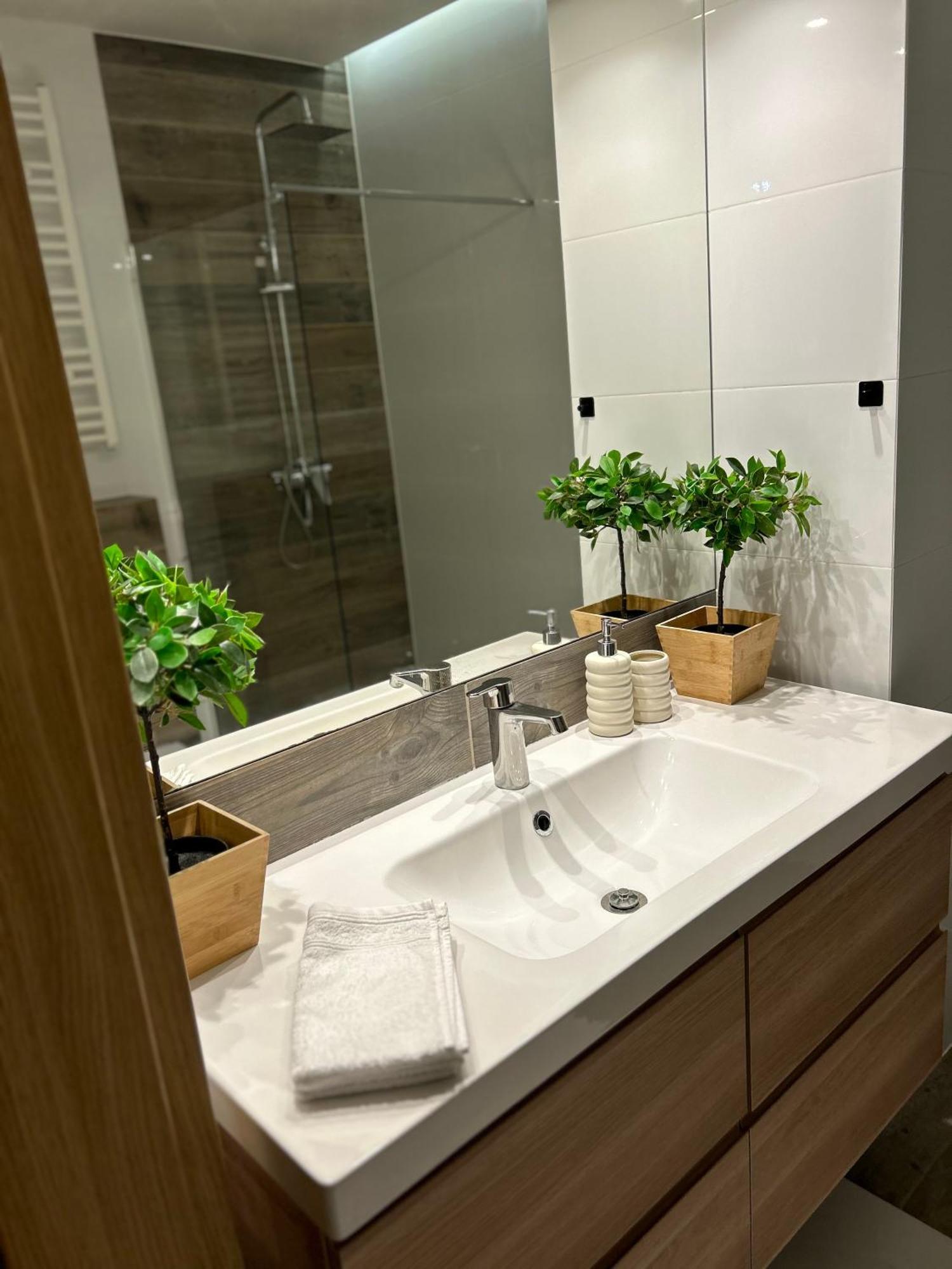 Apartament Zamkowy เบงจิน ภายนอก รูปภาพ